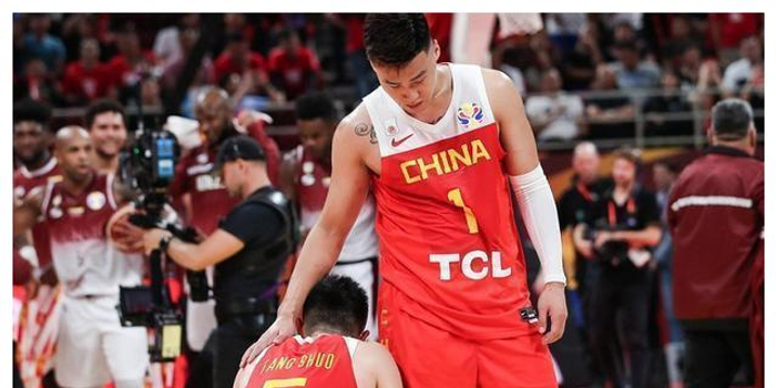 CBA的篮球多少钱一个? CBA的篮球多少钱一个?